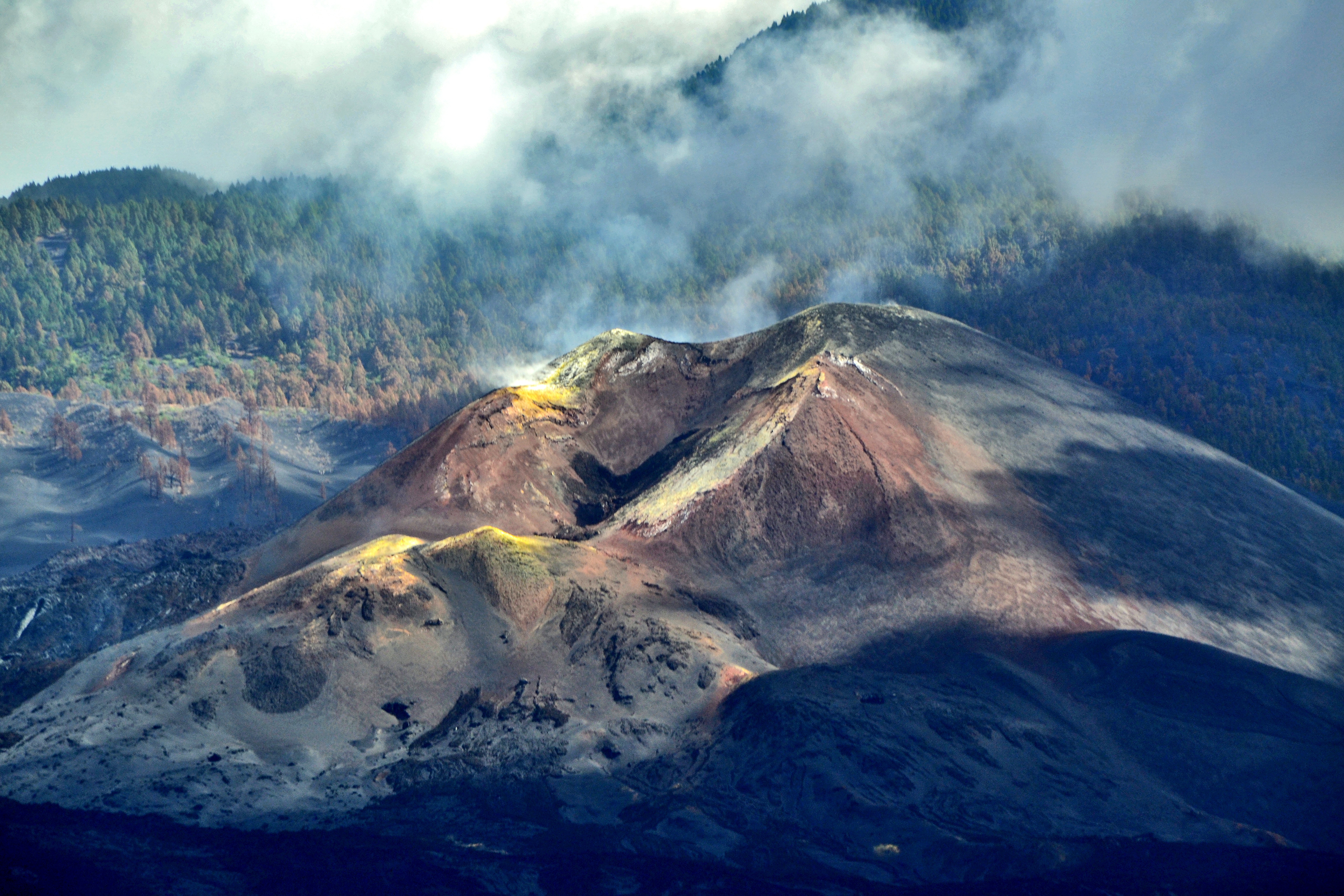 Dónde ver el volcán de La Palma: los miradores del Tajogaite