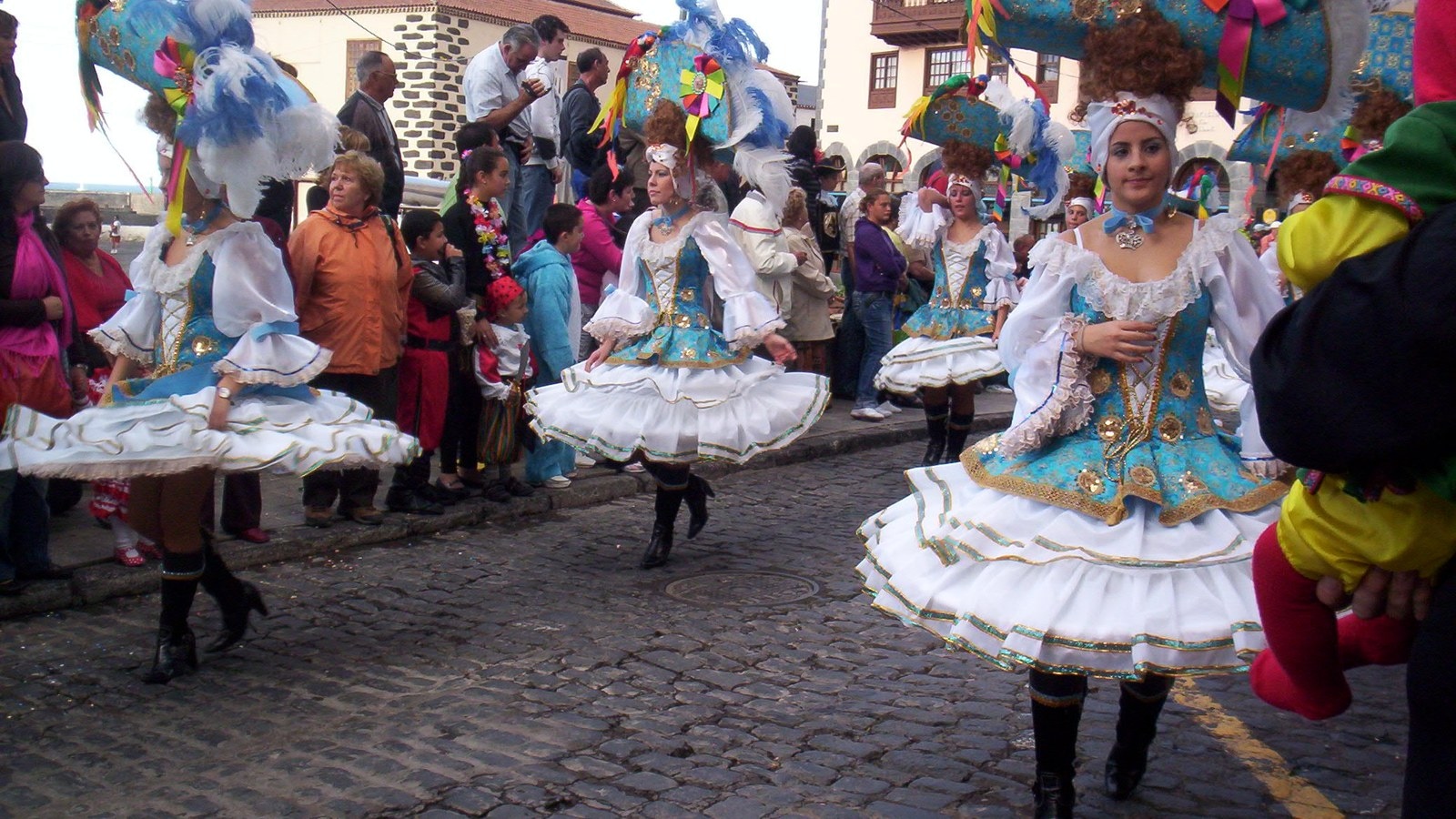 Táncosok a Puerto de la Cruz-i Cosón